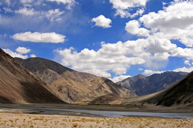 लद्दाख में बनेगा ​स्विट्जरलैंड