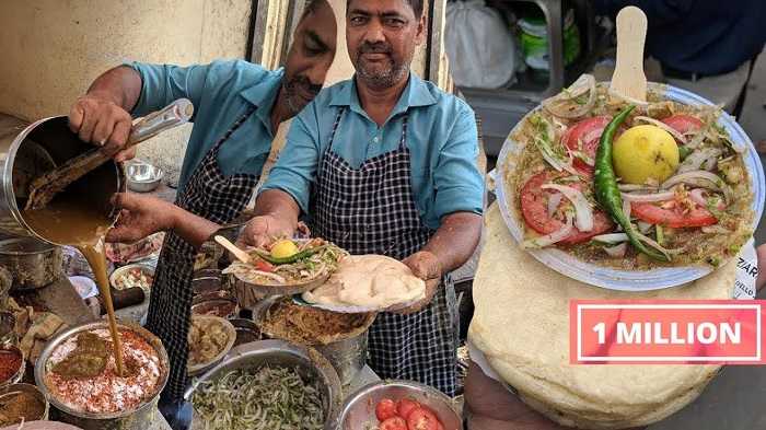 chhole kulche