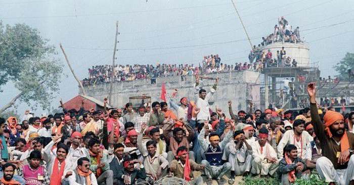 सांप्रदायिक दंगे