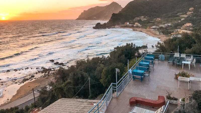 sunrock backpackers hostel