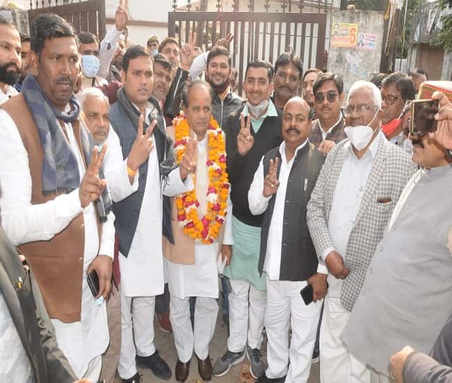 मुनीन्द्र शुक्ला