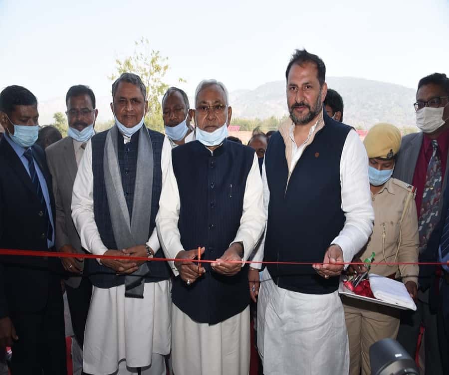 जू सफारी 